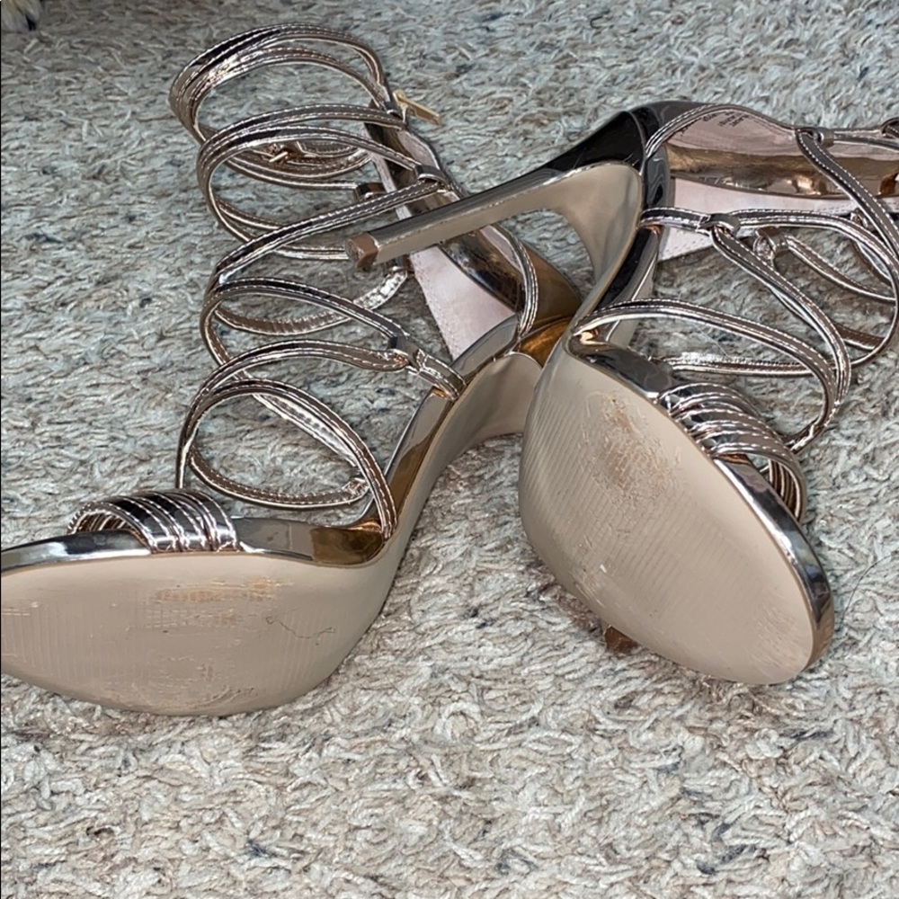 Steve Madden rose gold heels - Picture 2 of 3